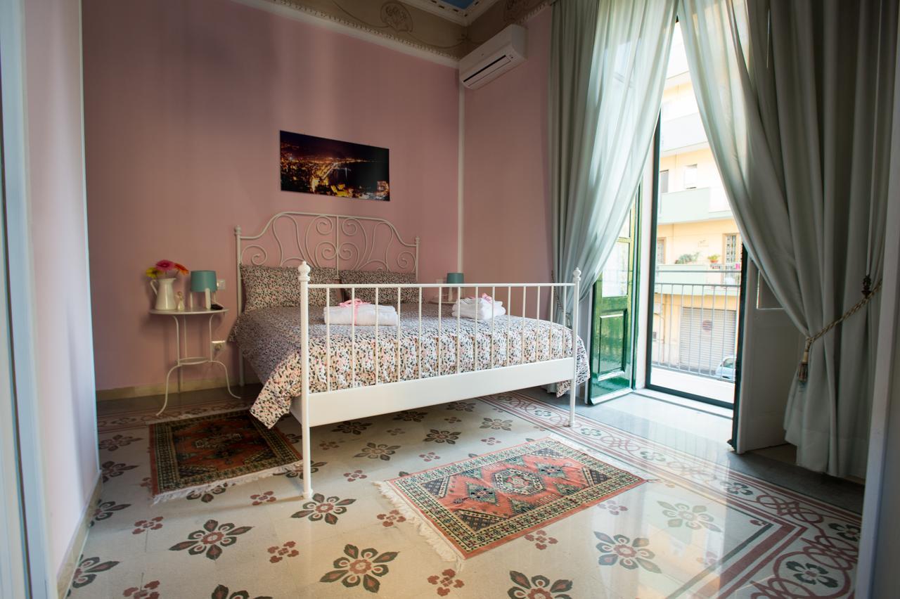 Willa Doralice Comfort House Free Private Parking Salerno Zewnętrze zdjęcie